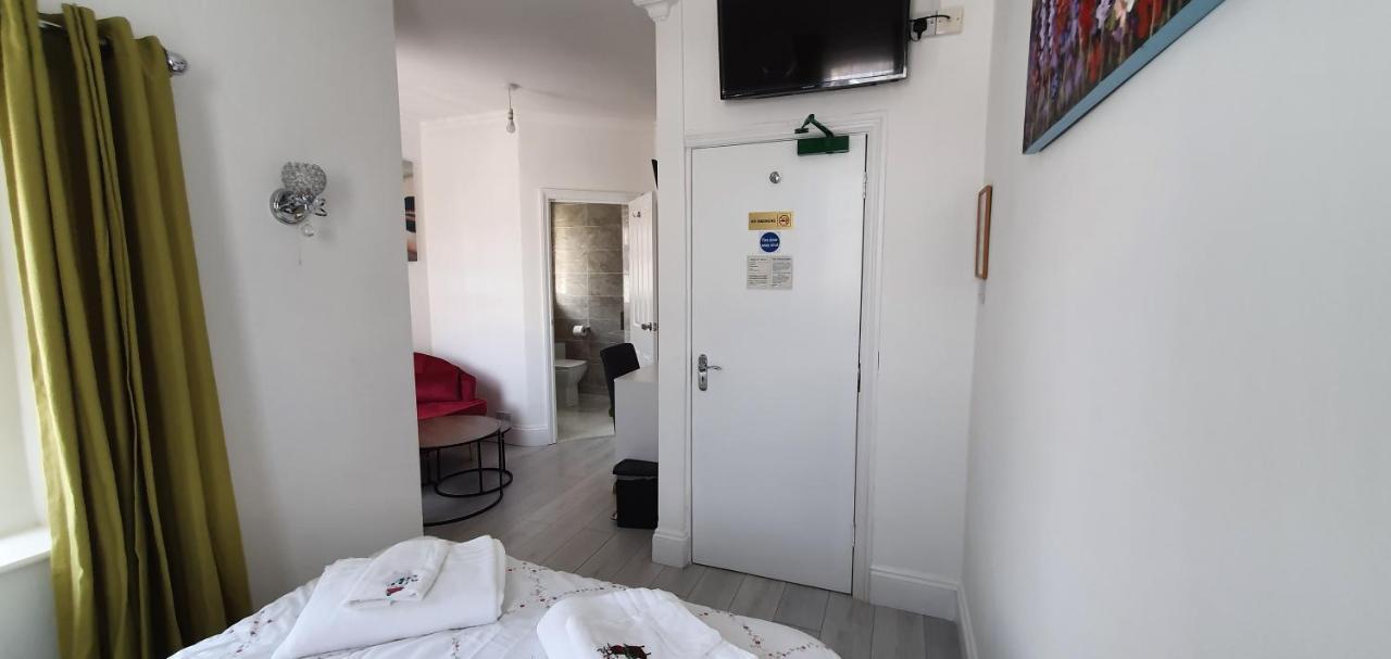 Holly Lodge Weston-super-Mare Zimmer foto